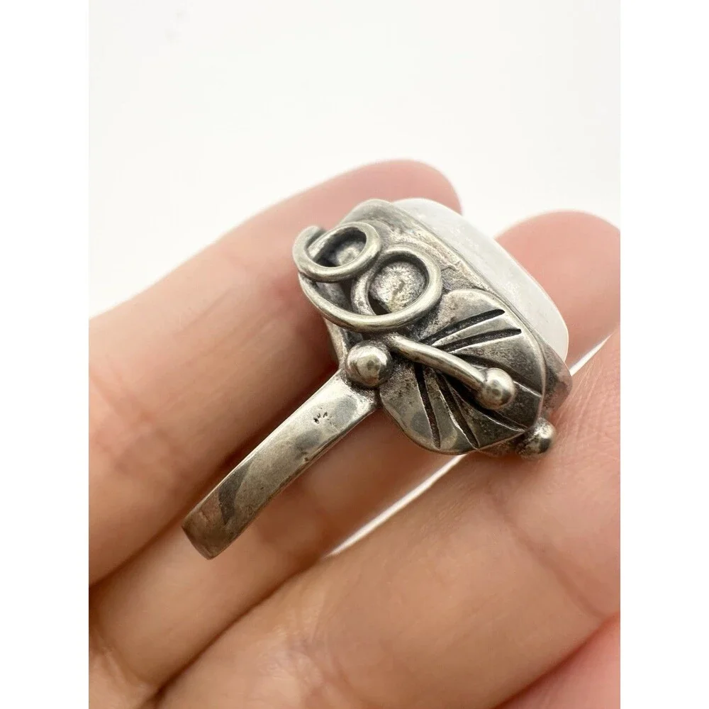 925 sterling silver moonstone cabochon ring size 6.75